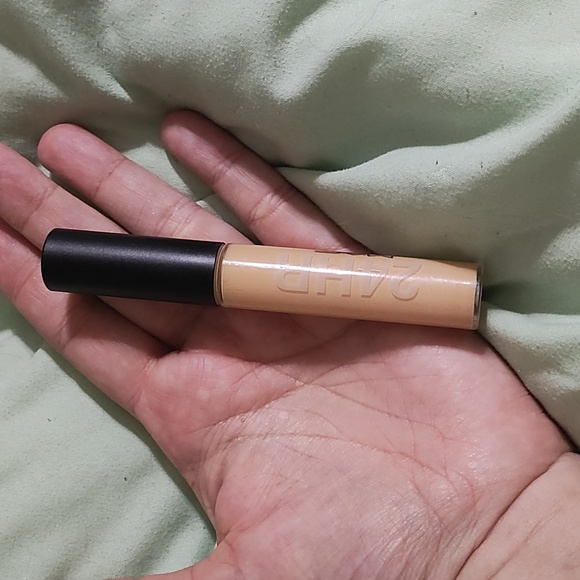 Mac concealer - Picture 4 of 6